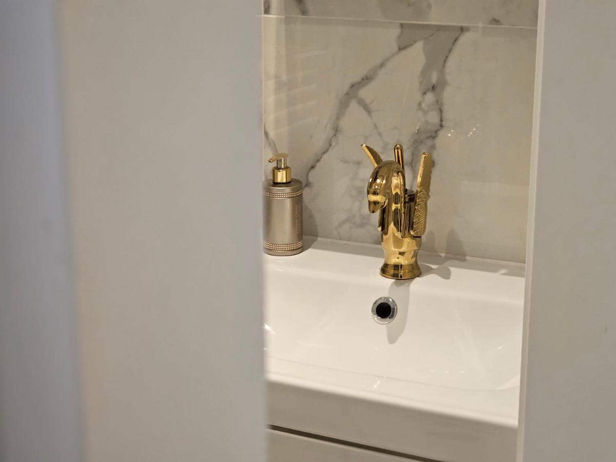 Herz Von Wien Mariahilfer Exteriör bild